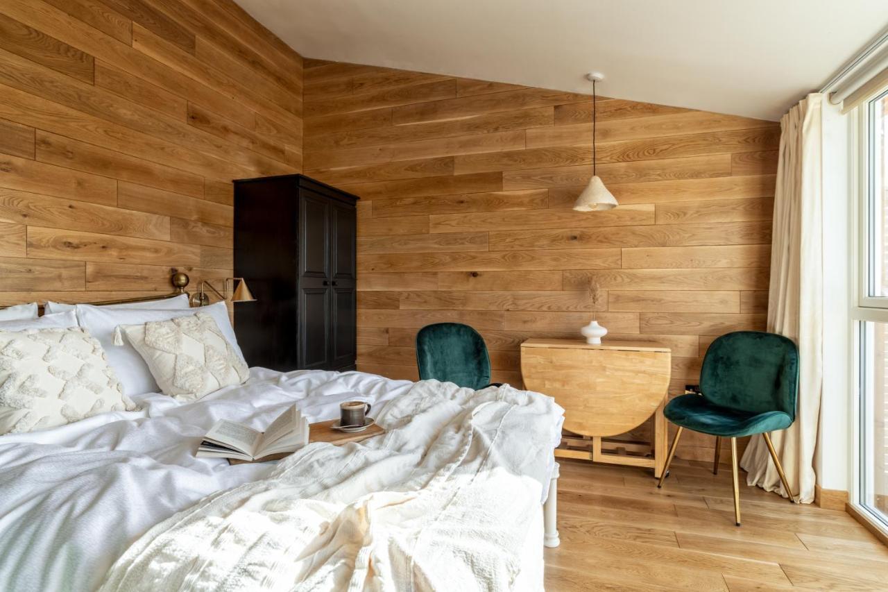 Alba - Charming Boutique Forest View Cabin With Hot Tub In Ballater Exteriör bild