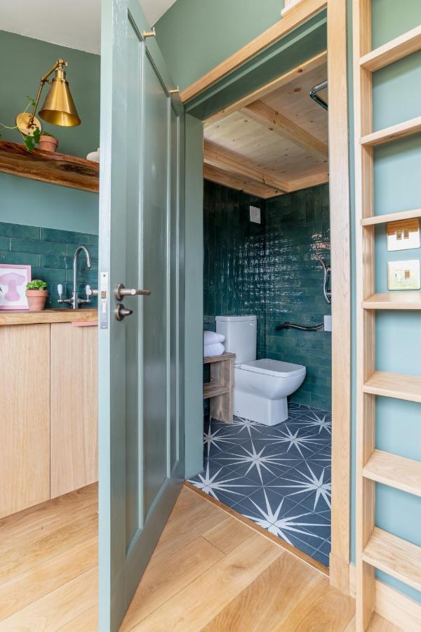 Alba - Charming Boutique Forest View Cabin With Hot Tub In Ballater Exteriör bild